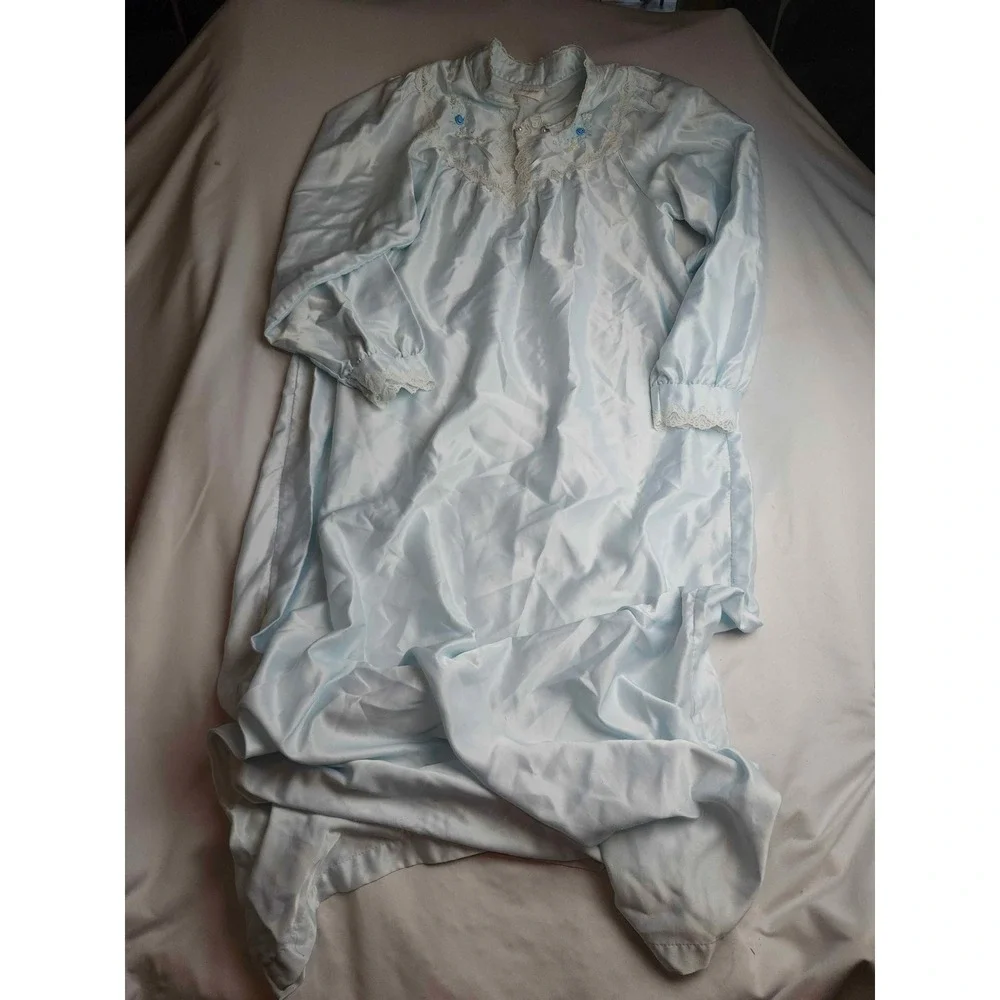 Vintage Barbizon Light Blue Satin Nightgown Lace Floral Embroidery Long Sleeve M